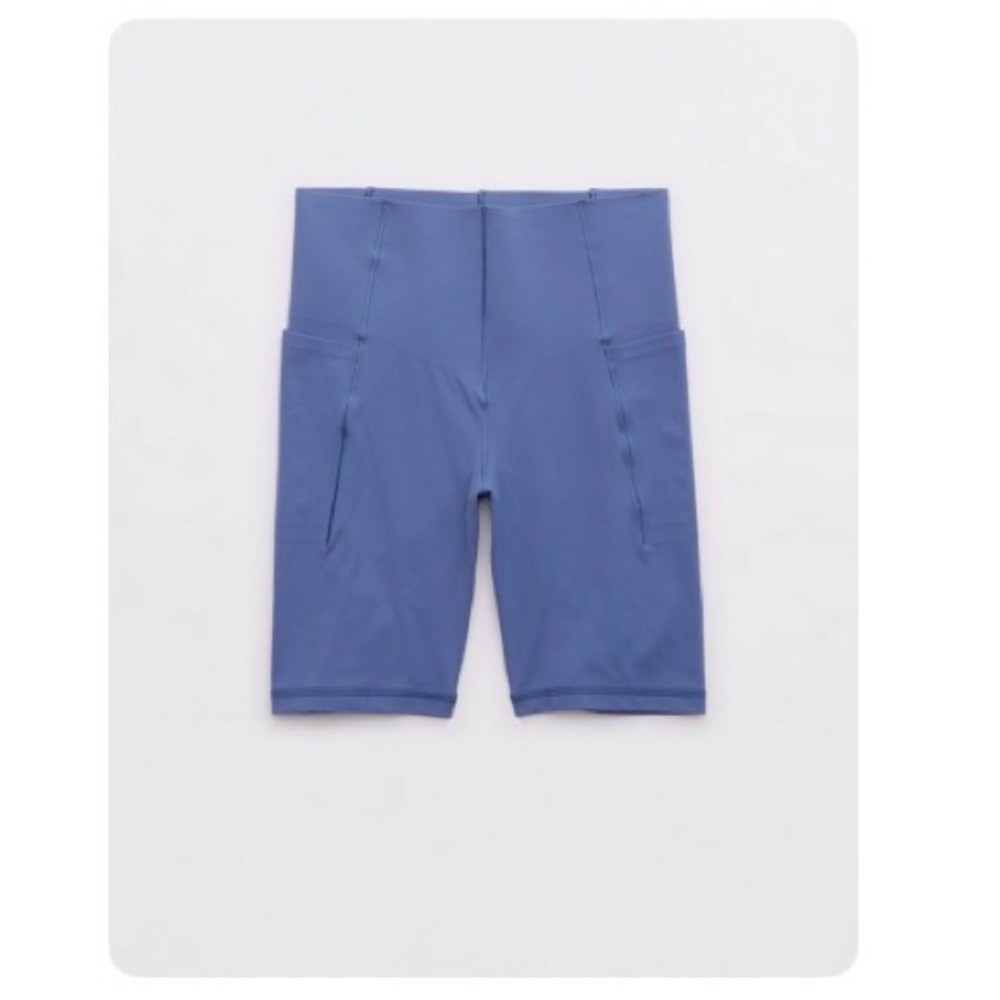 OFFLINE By Aerie Real Me XTRA Hold Up! Pocket 7" Bike Short